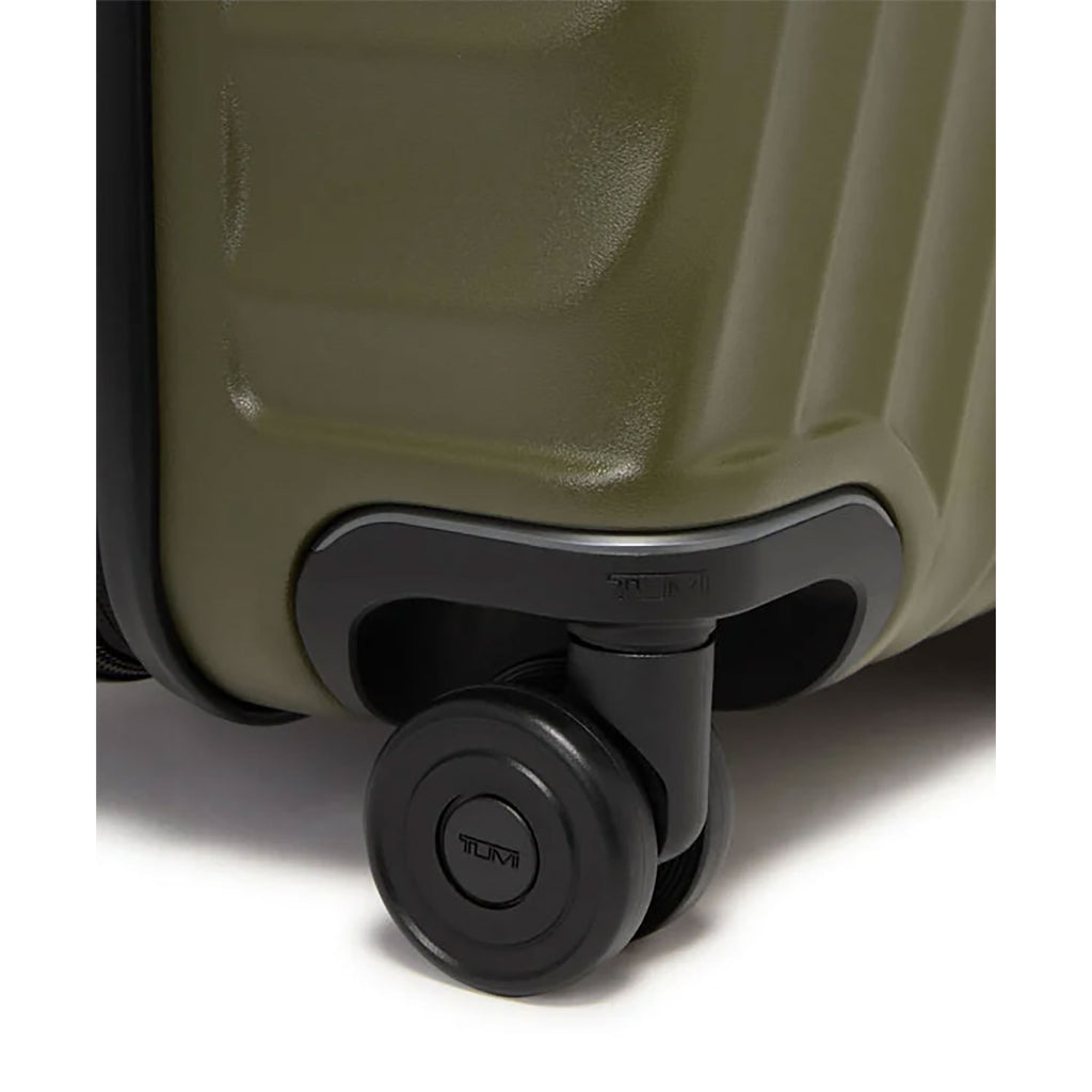 19 Degree Short Trip Expandable 4 Wheel P/C