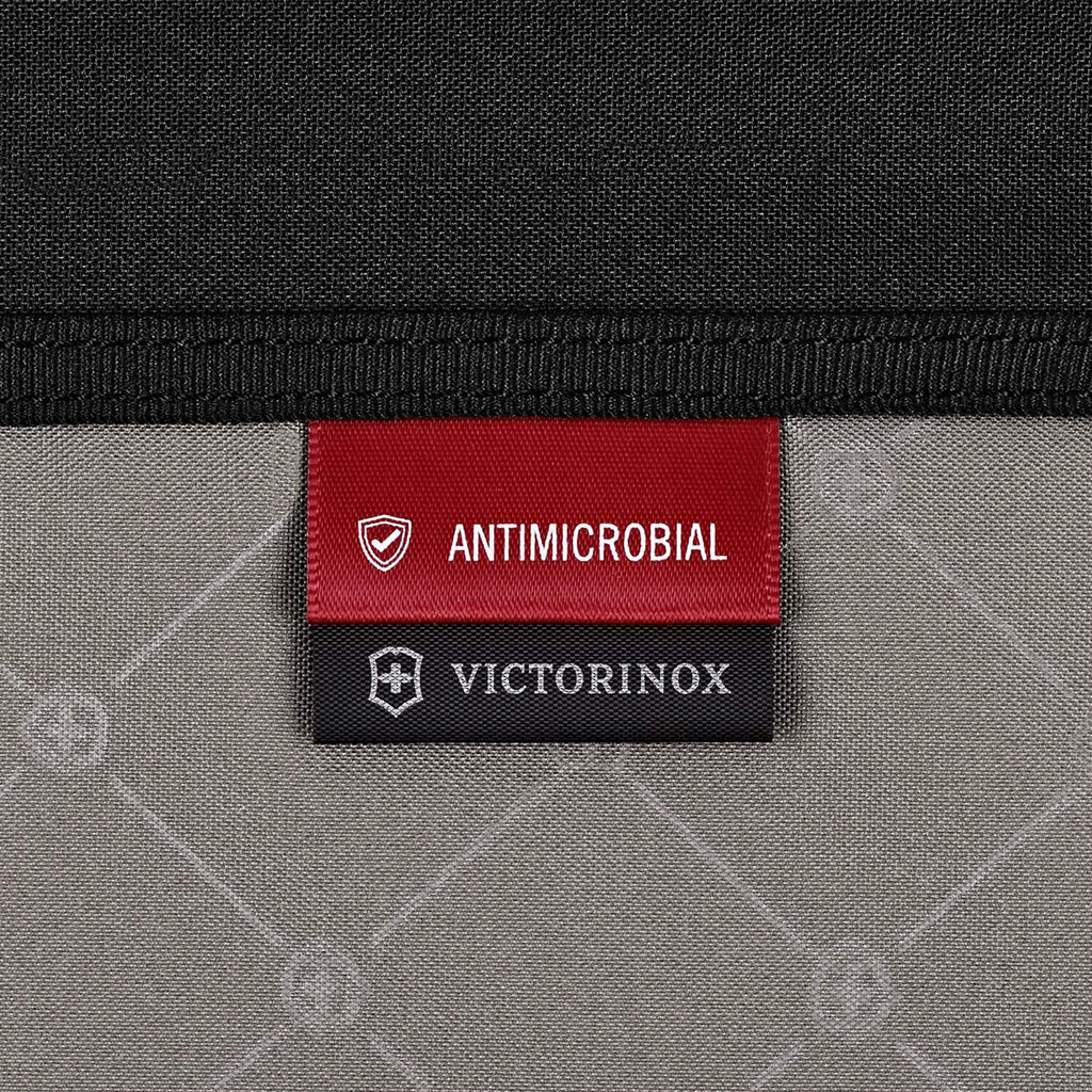 Travel Essentials Medium Packmaster