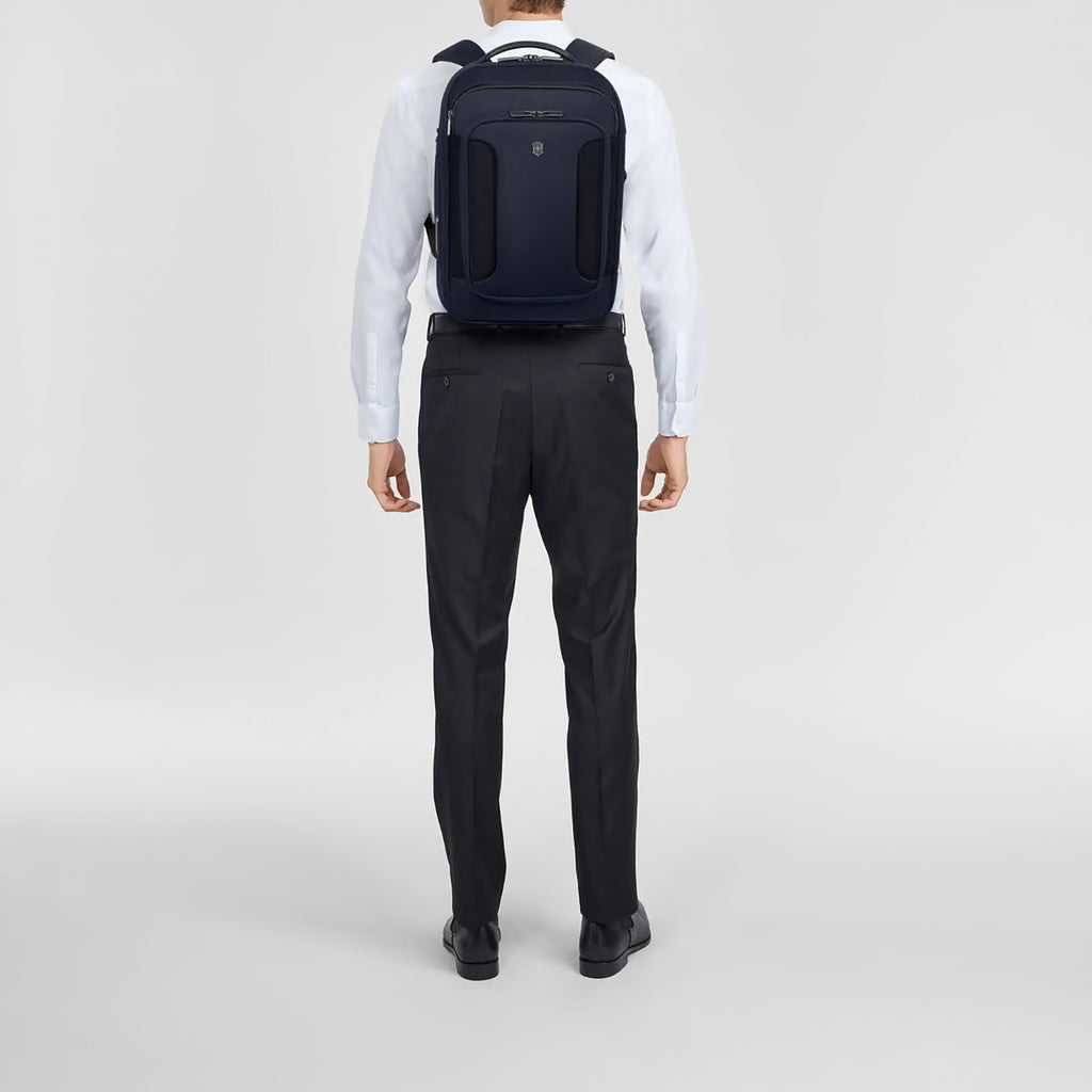 Werks Traveler 7.0 Compact Backpack