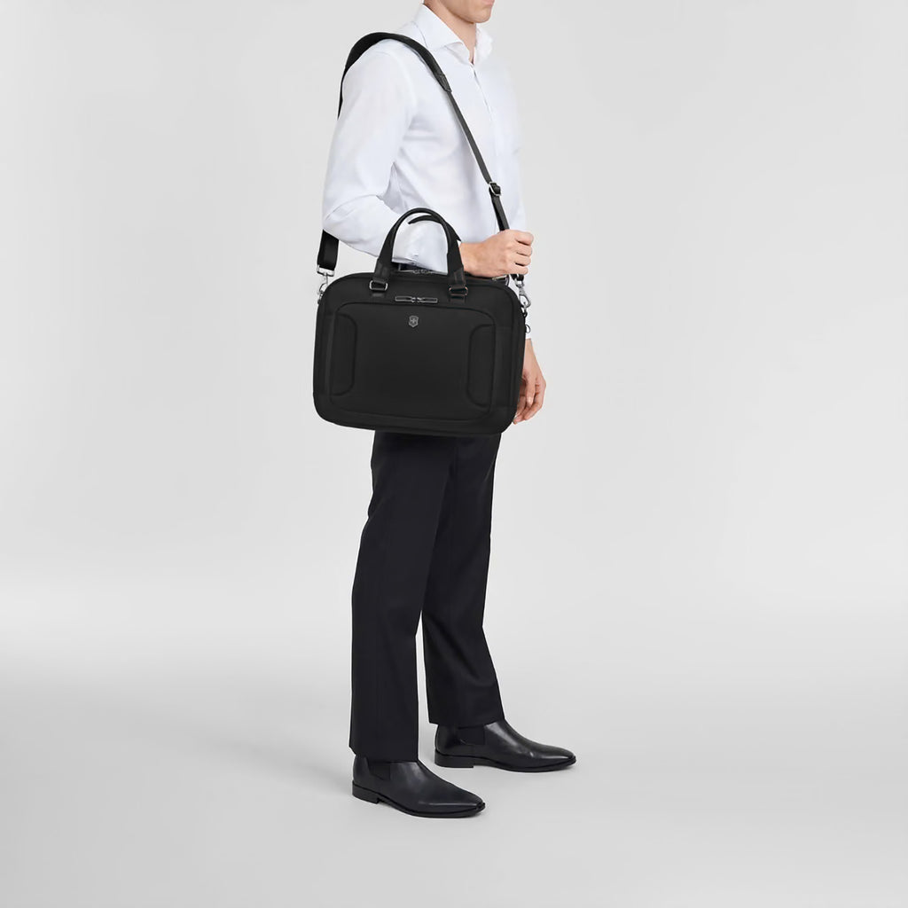 Werks Traveler 7.0 Compact Briefcase