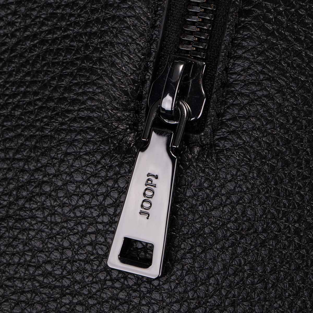 Cardona Eris Washbag LHZ