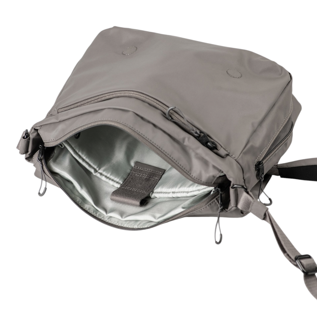 Lieblingstasche Aoki RE lite grey crossbody bag with open zippered main compartment and internal laptop sleeve