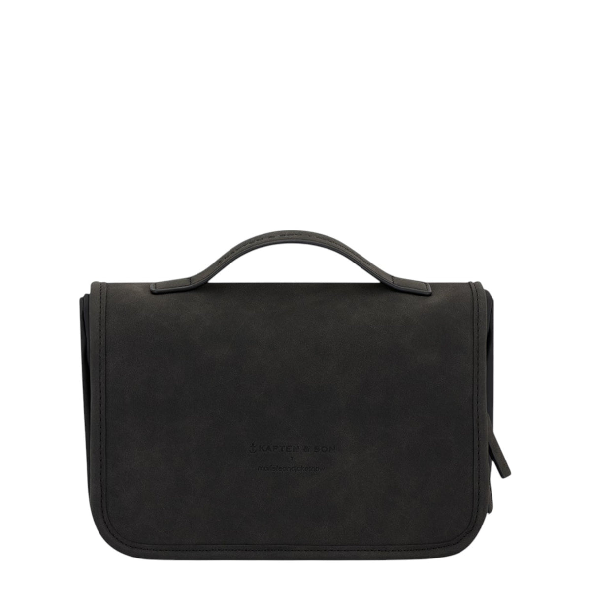 Lieblingstasche Bali Washbag in black vegan leather with a top handle and minimalist design
