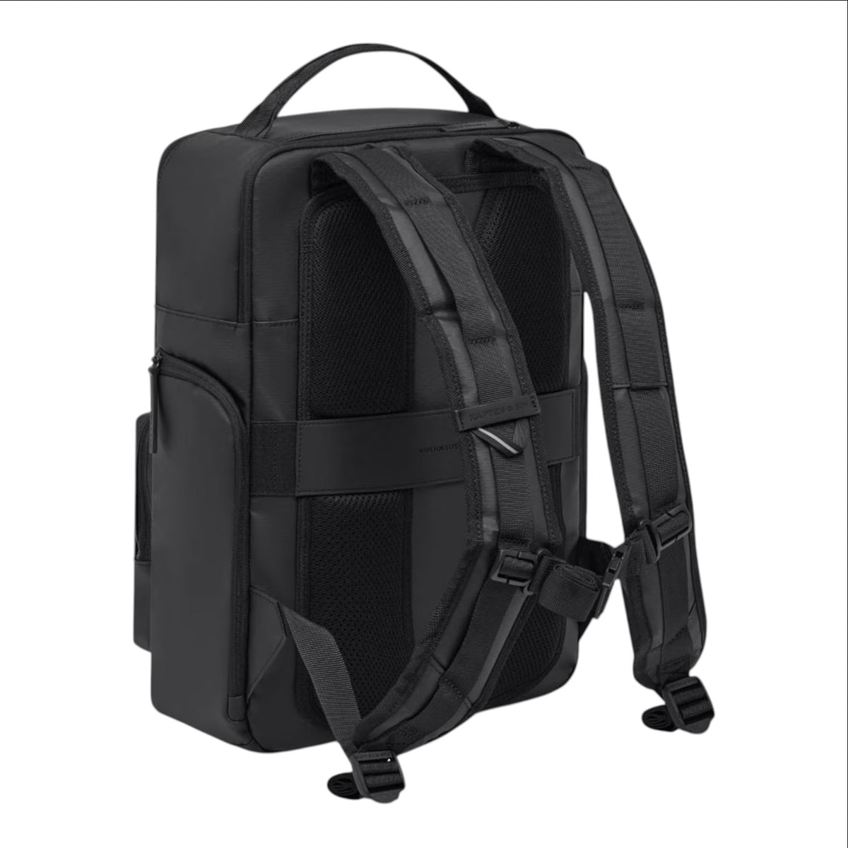 Lieblingstasche Bergen Ultra black backpack showing padded shoulder straps and back panel for comfort