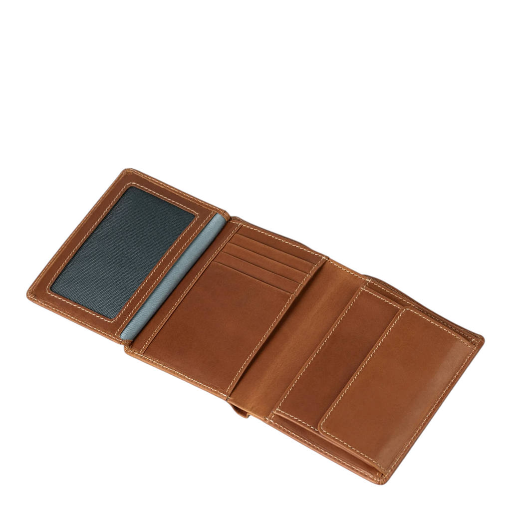 Lieblingstasche Duke brown leather wallet open with card slots and ID window