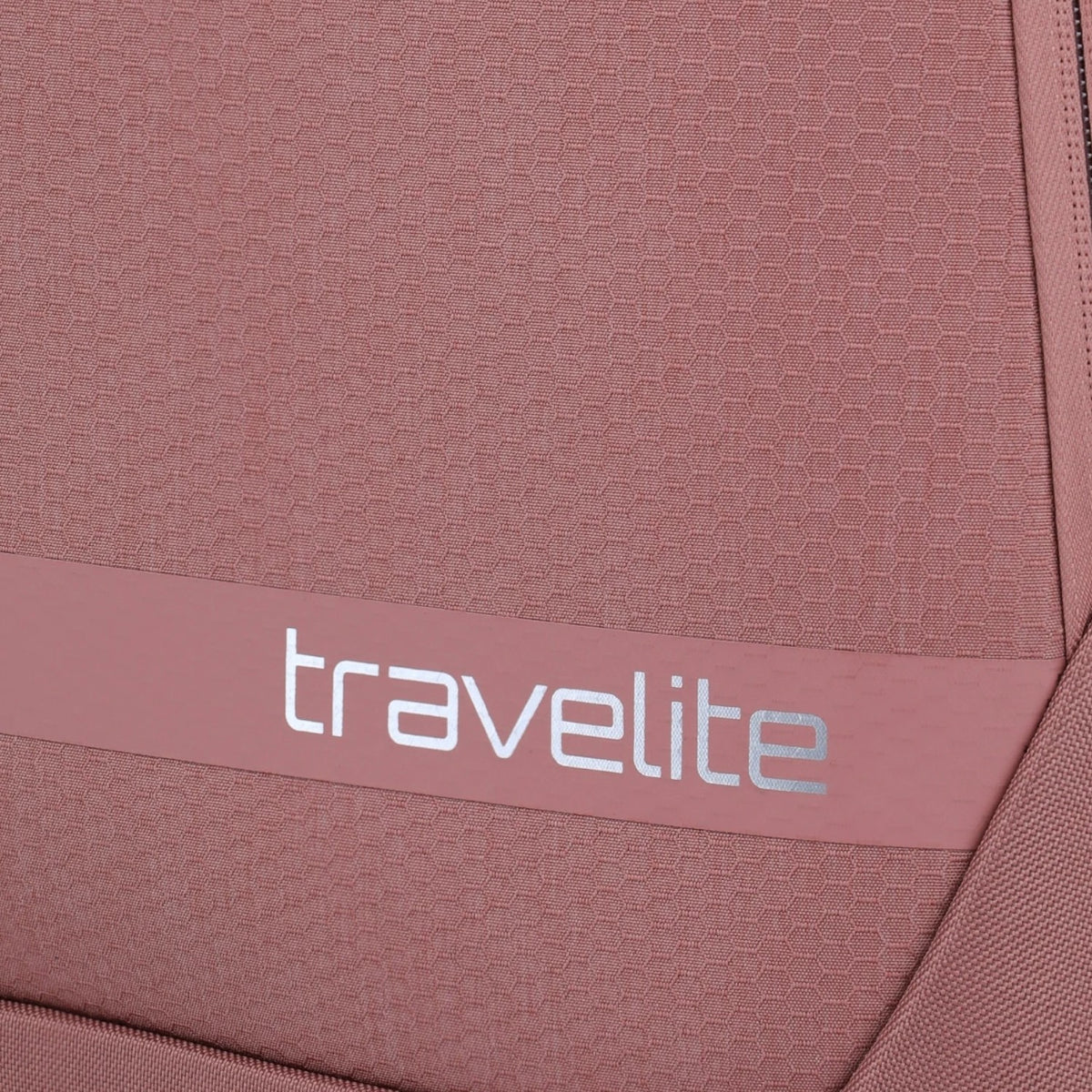 Lieblingstasche KICK OFF trolley suitcase in dusty rose with a textured honeycomb pattern and travelite logo detail