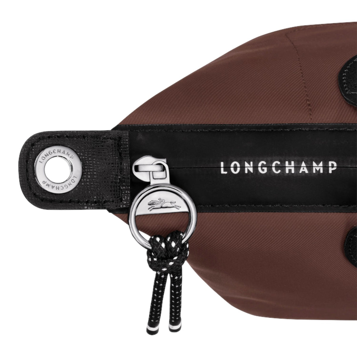 Lieblingstasche Longchamp Le Pliage Energy brown recycled nylon handbag with black rope zipper pull detail