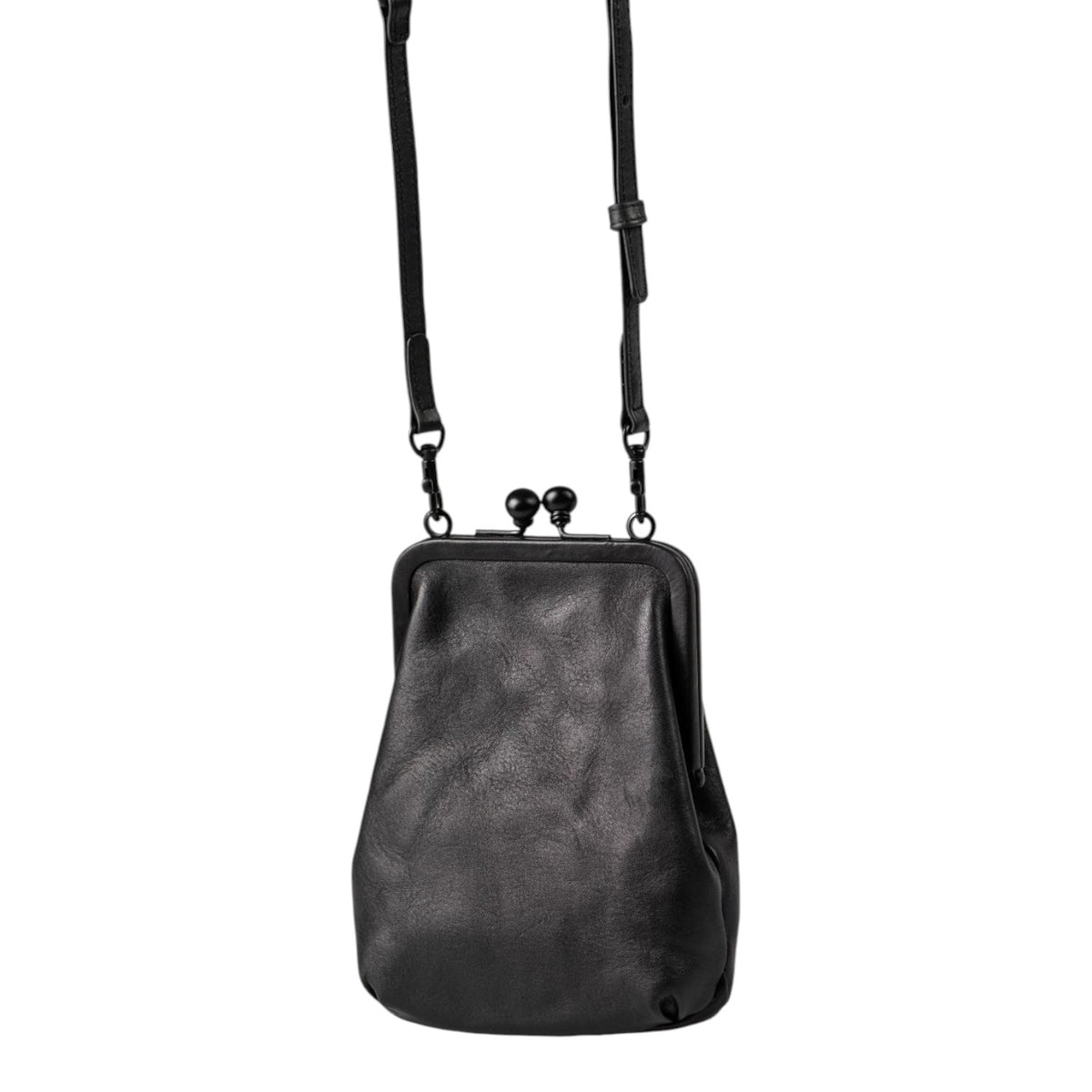 Lieblingstasche Mrs. Sugar Pop vintage black leather handbag with clip clasp and adjustable shoulder strap