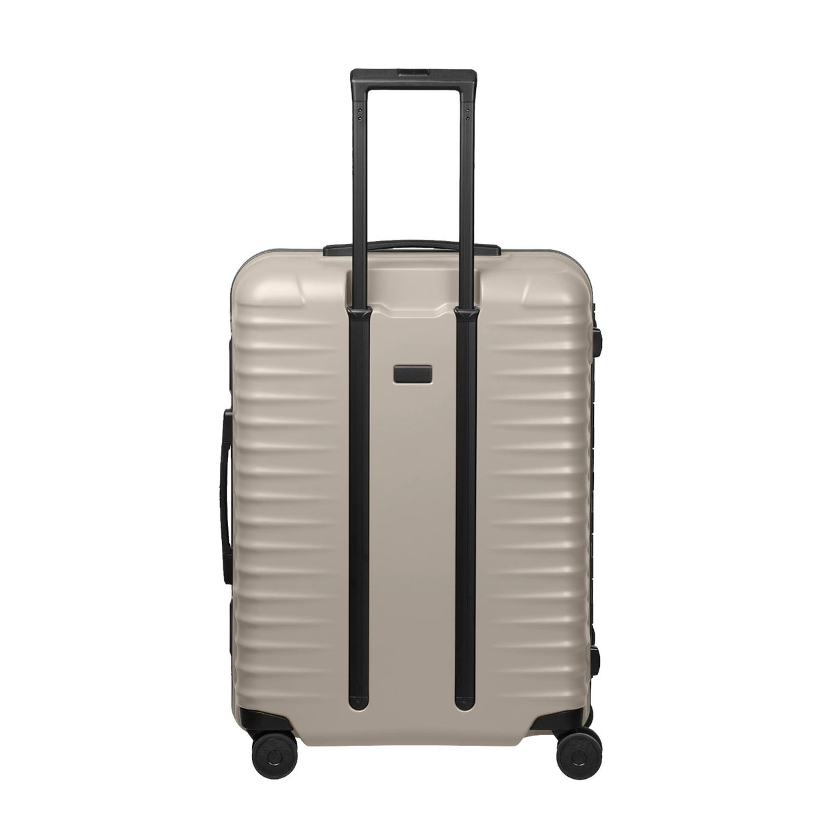 Lieblingstasche OVERSEAS 4w Trolley M+ in beige with a hard shell, telescopic handle, and four spinner wheels.