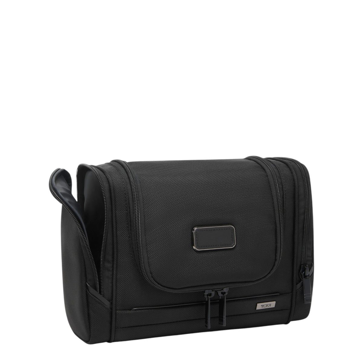 Lieblingstasche Tumi Alpha hanging travel kit in black ballistic nylon with zippered compartments and metal logo