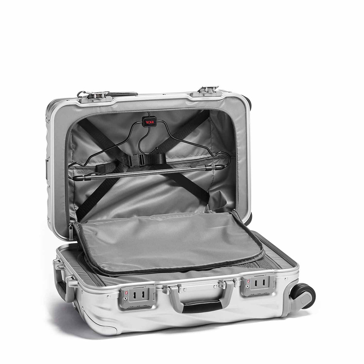 19 Degree Aluminium International Carry-On