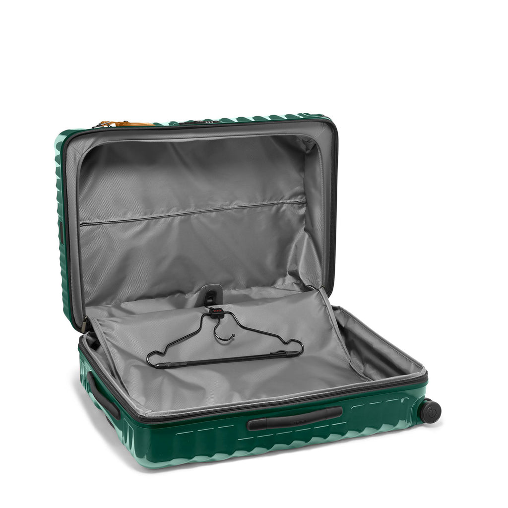 19 Degree Extended Trip Expandable 4 Wheel P/C