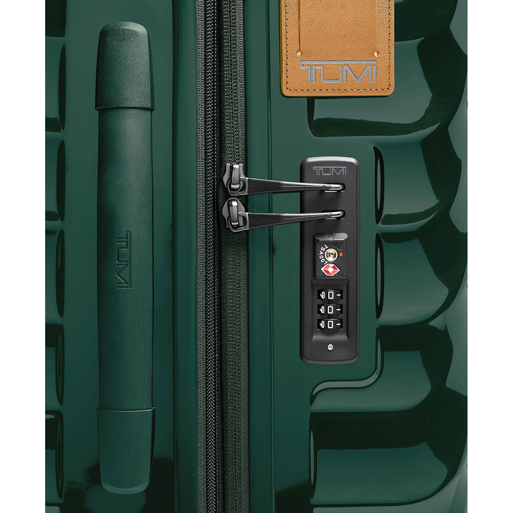 19 Degree Short Trip Expandable 4 Wheel P/C