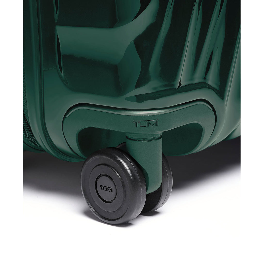 19 Degree Short Trip Expandable 4 Wheel P/C