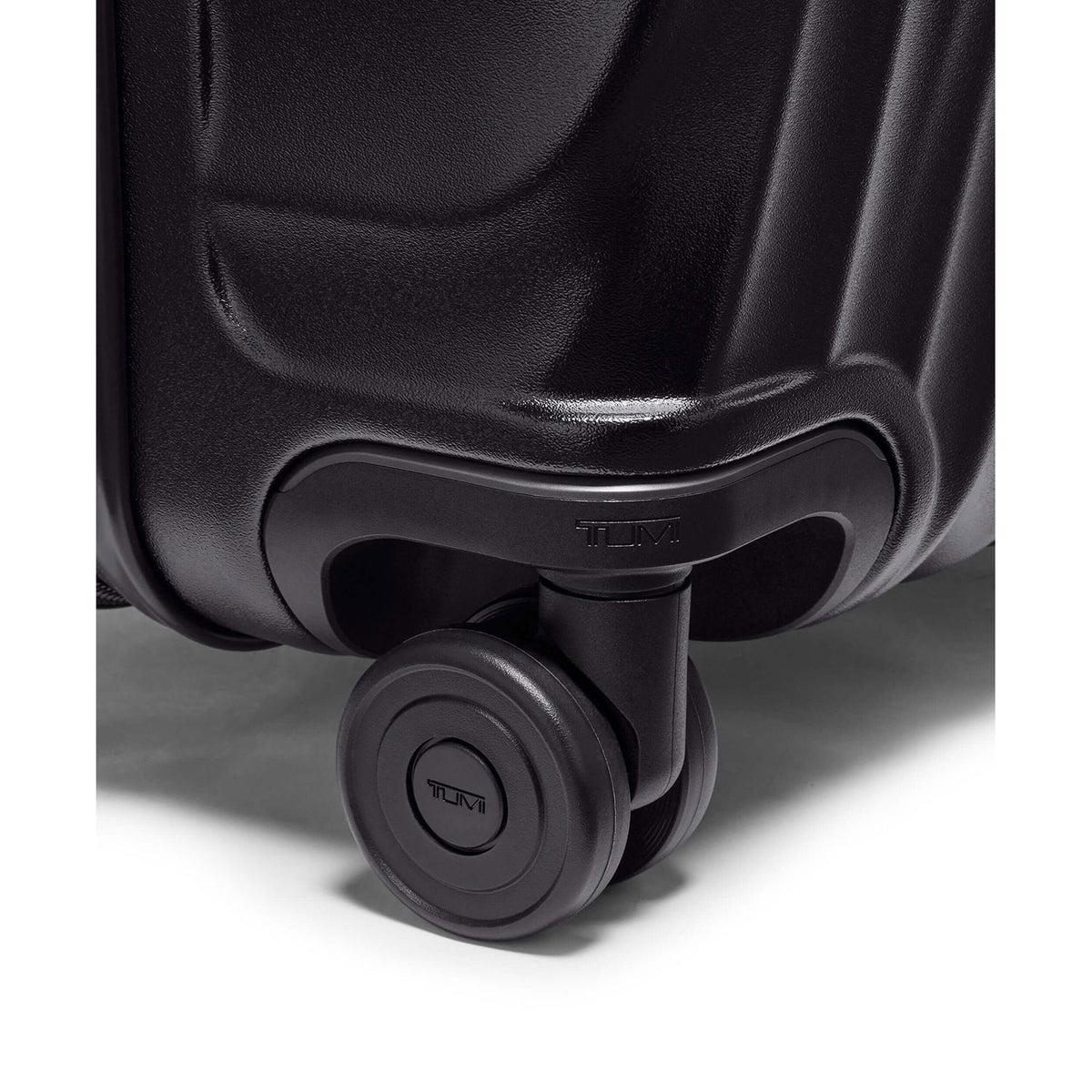 19 Degree Short Trip Expandable 4 Wheel P/C